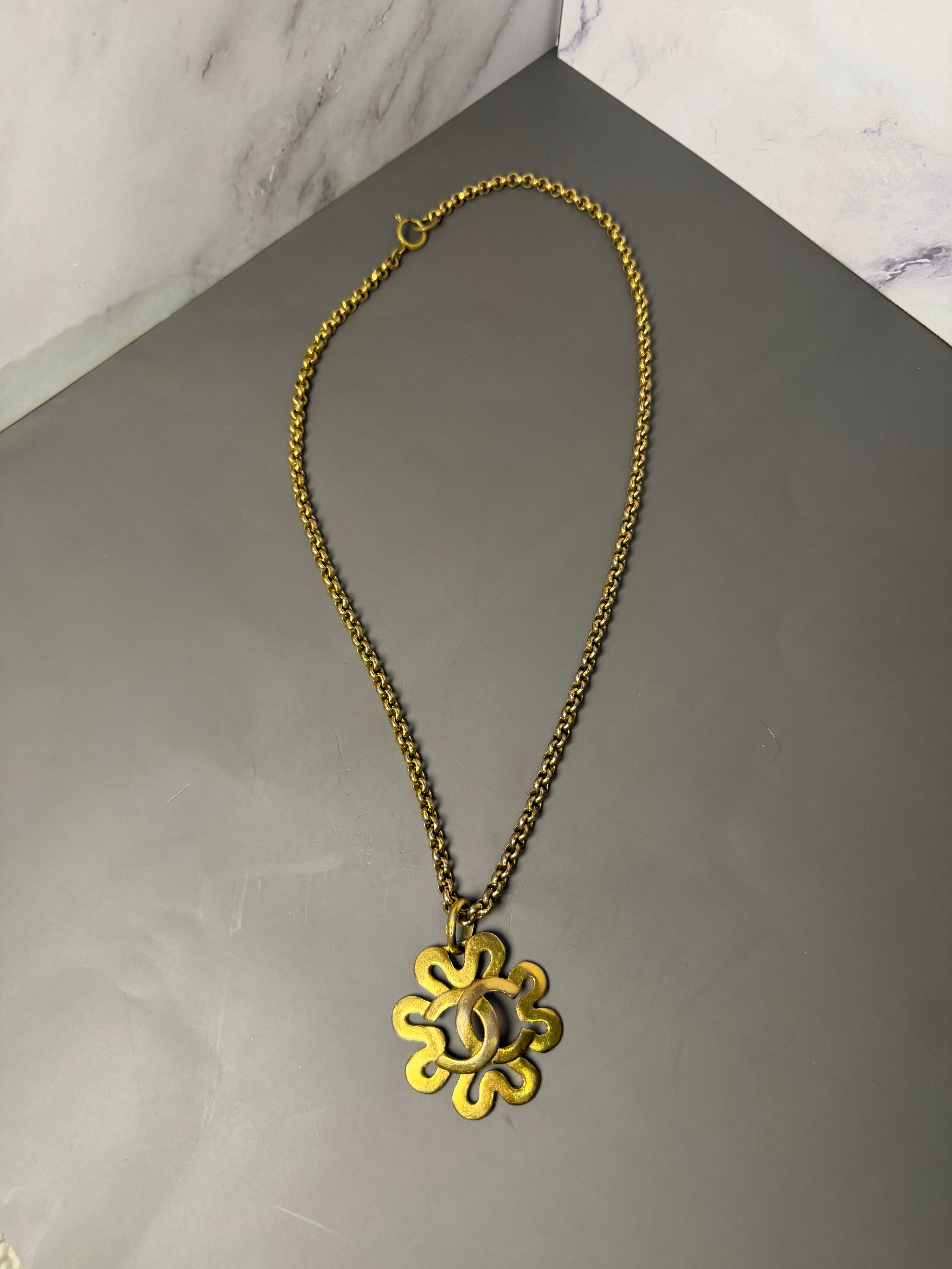 RARE Vintage Chanel 24K Gold Plated CC Pendant Necklace 1995