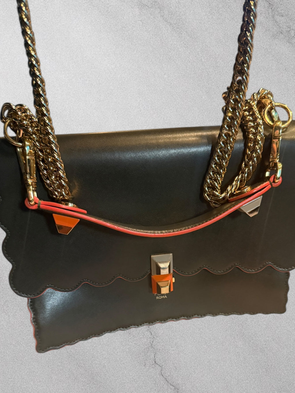 Scalloped Leather Shoulder Bag | Fendi Kan I | Pre-Owned | COA Included