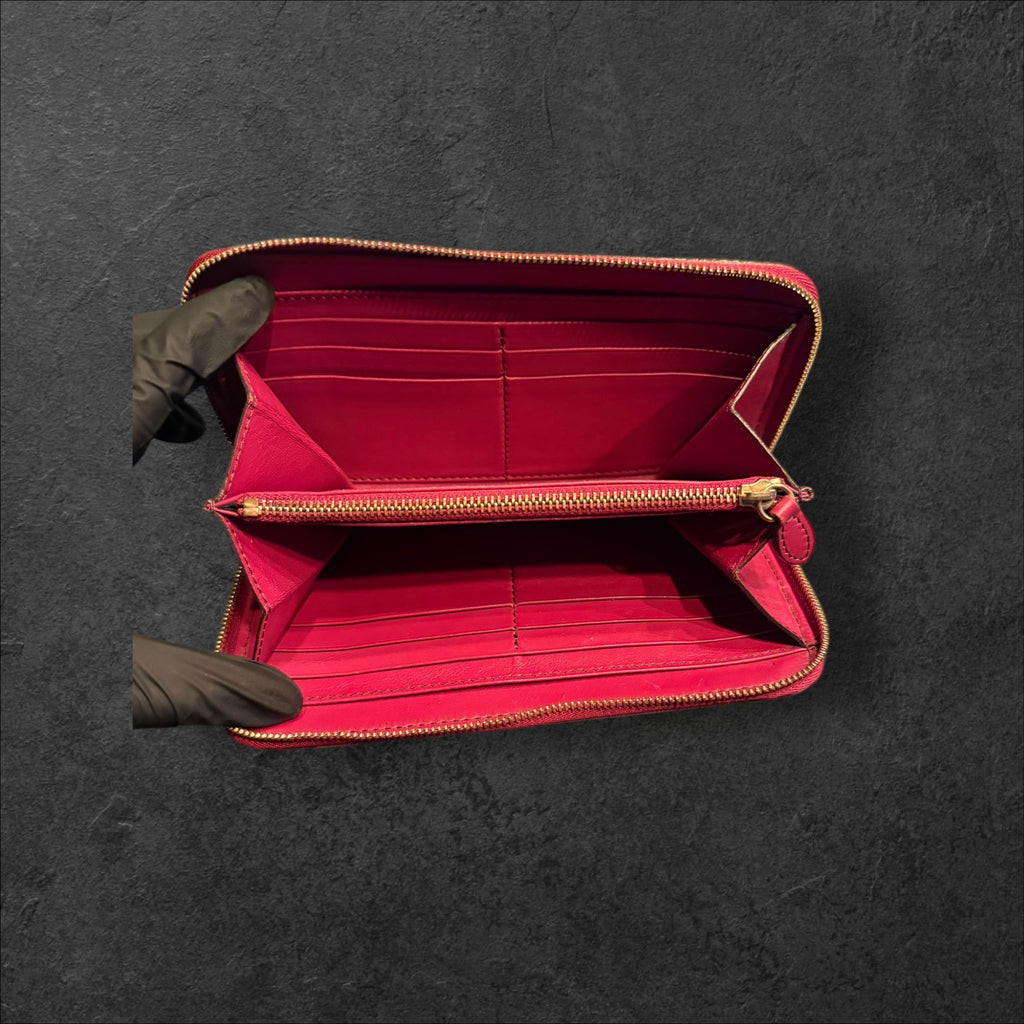 Burberry Elmore Zip Around Wallet
