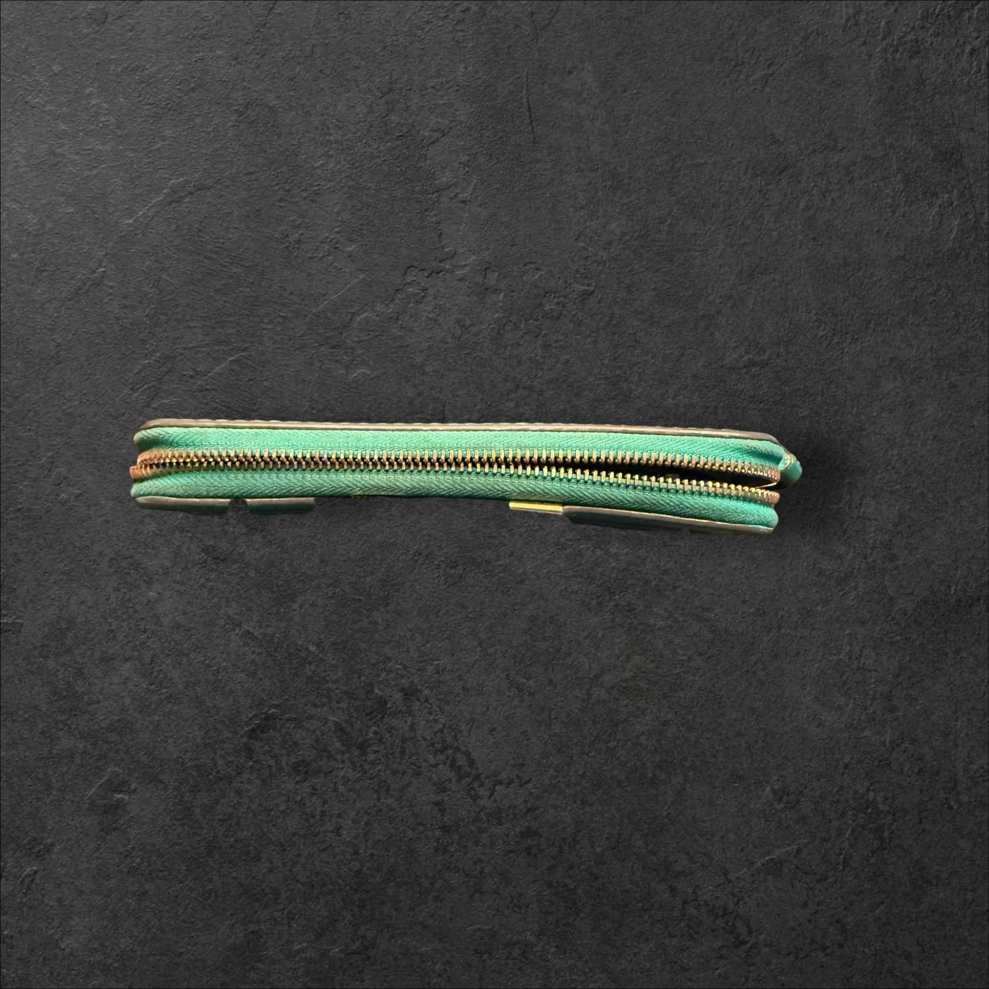 *Rare* Chloe GREEN pebbled Leather Marcie Zippy Long Wallet